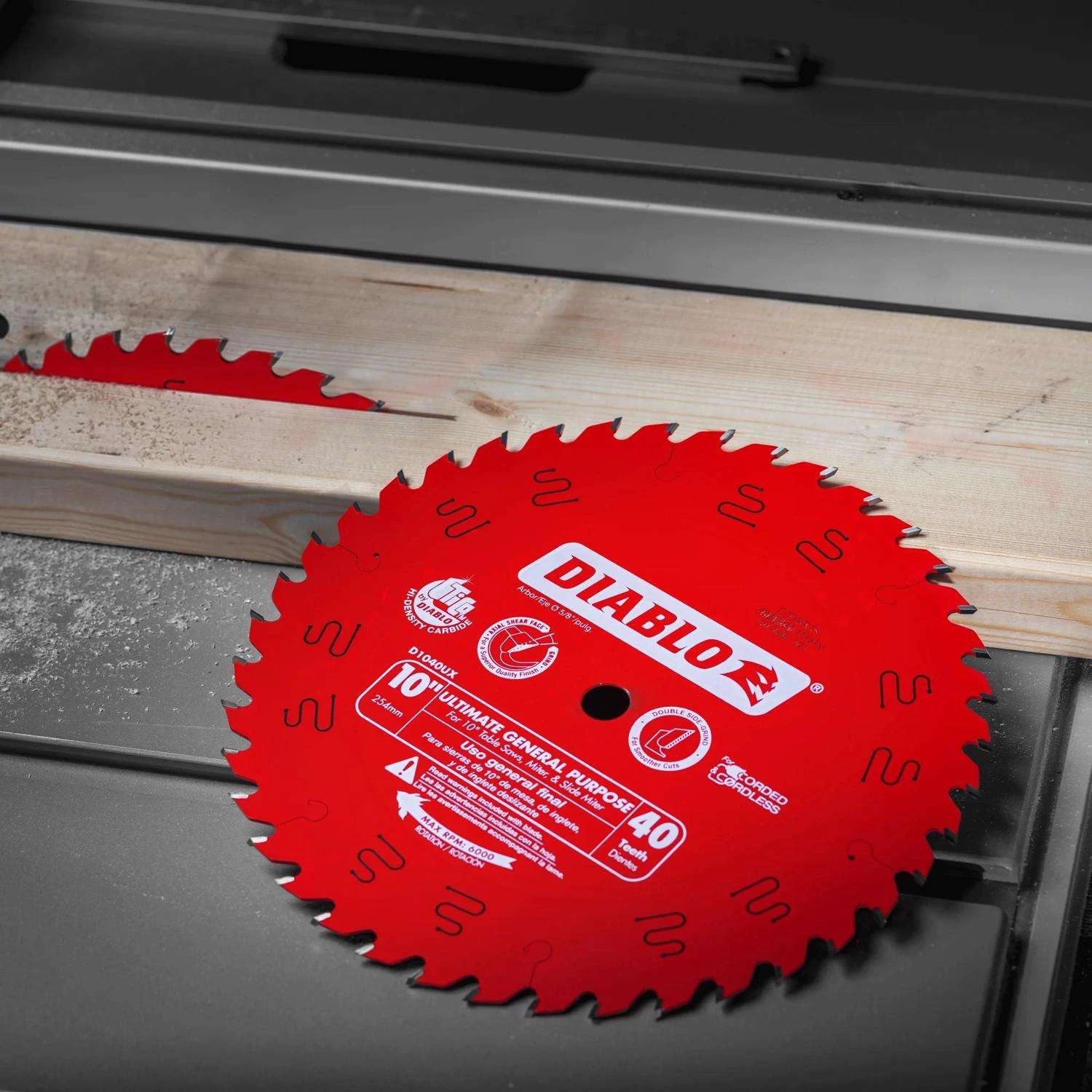 Diablo Ultimate GP 10 In. D X 5/8 In. TiCo Hi-Density Carbide Circular Saw Blade 40 Teeth 1 Pk 6 Diablo Ultimate GP 10 In. D X 5/8 In. TiCo Hi-Density Carbide Circular Saw Blade 40 Teeth 1 Pk - Image 4