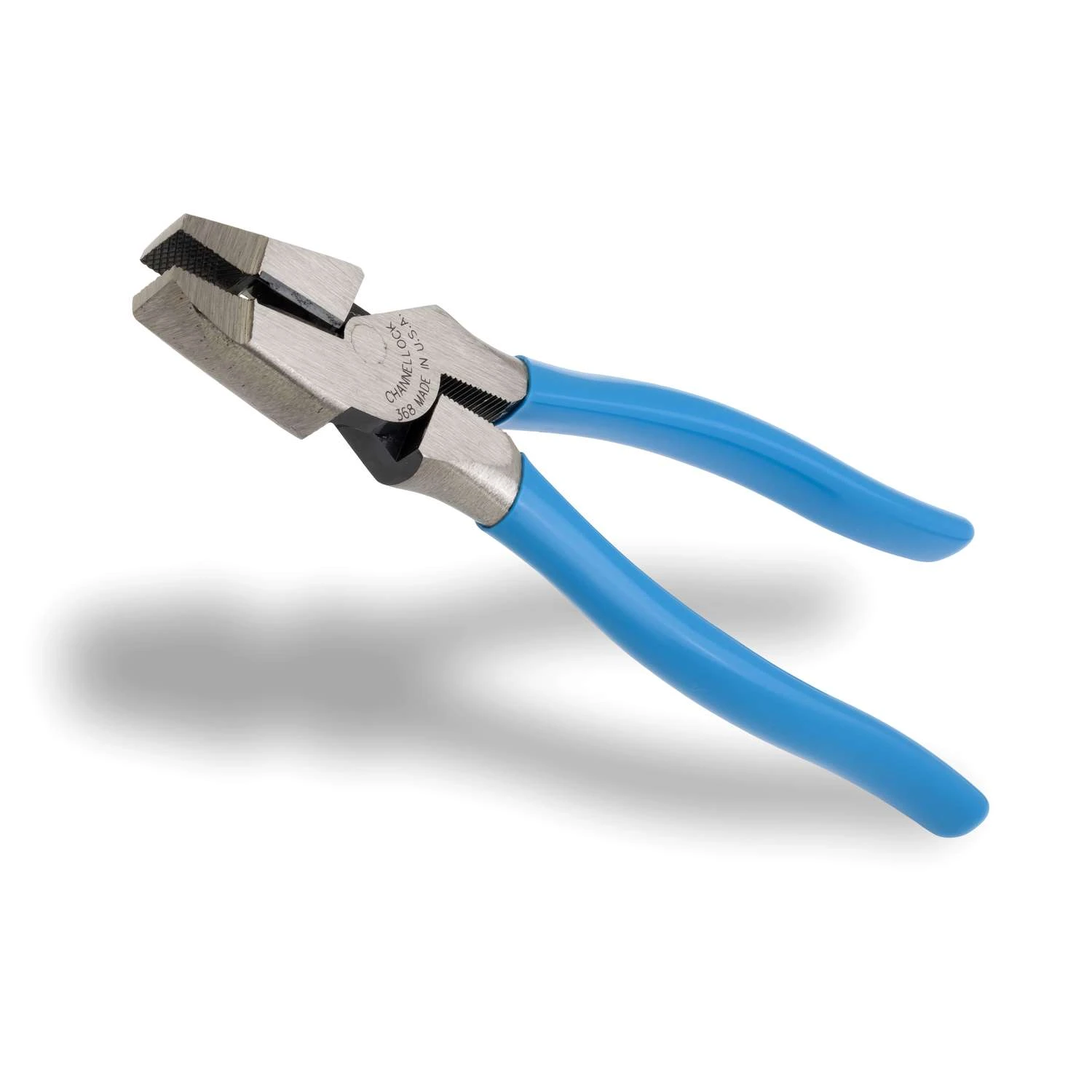 Channellock 8-1/2 In. Carbon Steel Linesman Pliers 3 Channellock 8-1/2 In. Carbon Steel Linesman Pliers