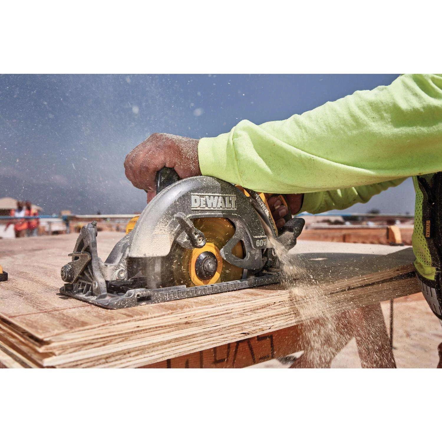 DeWalt 60V MAX 7-1/4 In. Cordless Brushless Worm Drive Circular Saw Tool Only 5 DeWalt 60V MAX 7-1/4 In. Cordless Brushless Worm Drive Circular Saw Tool Only - Image 3