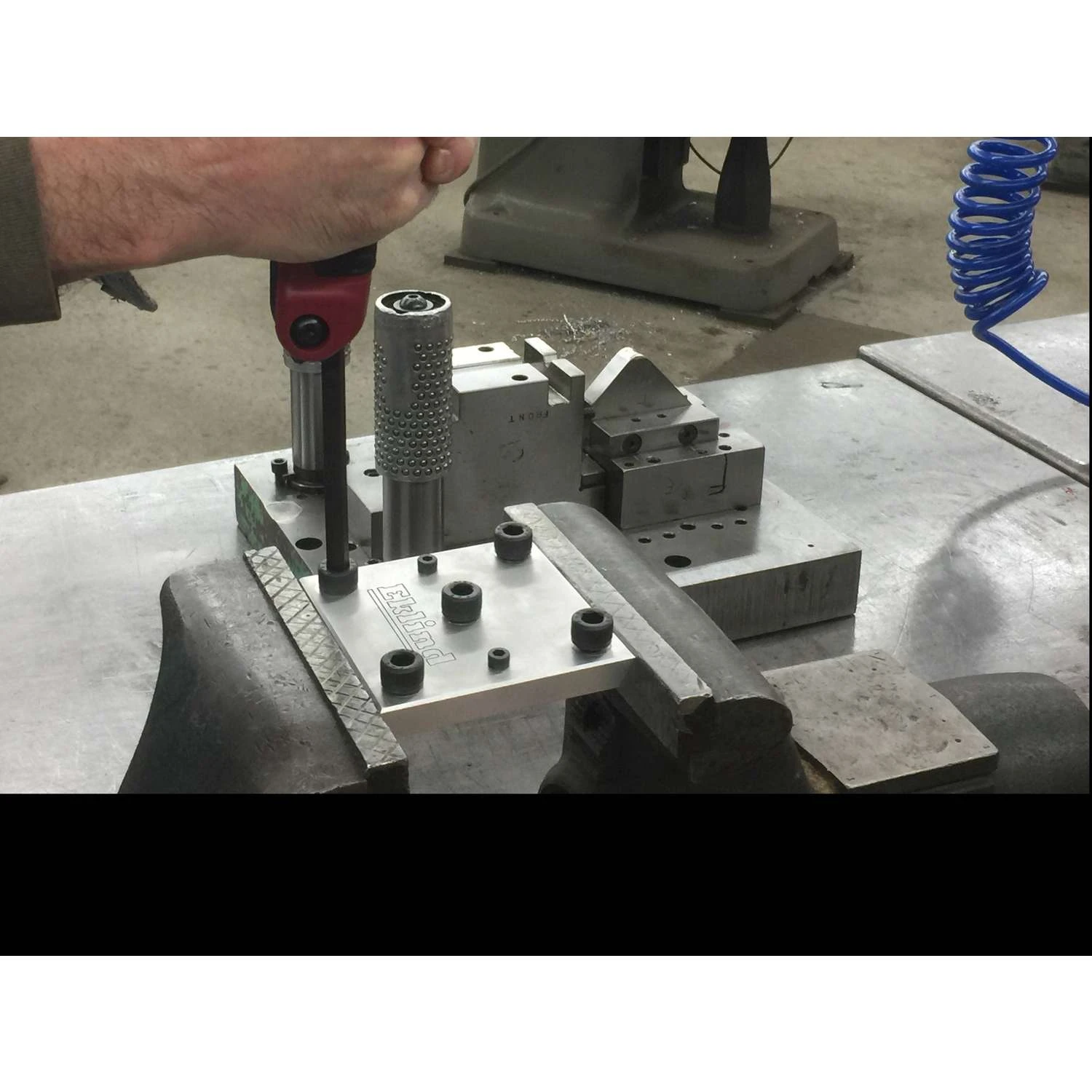 Eklind Ergo-Fold Assorted Fold-Up Tamper Resistant Torx Hex Key Set 7 Pc 5 Eklind Ergo-Fold Assorted Fold-Up Tamper Resistant Torx Hex Key Set 7 Pc - Image 3