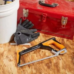 Fiskars TrueTension 12 In. Bi-Metal Hacksaw Black/Yellow 1 Pc -DeWALT Outlet 5e118605 faae 4956 9323 fccbe5c90a40