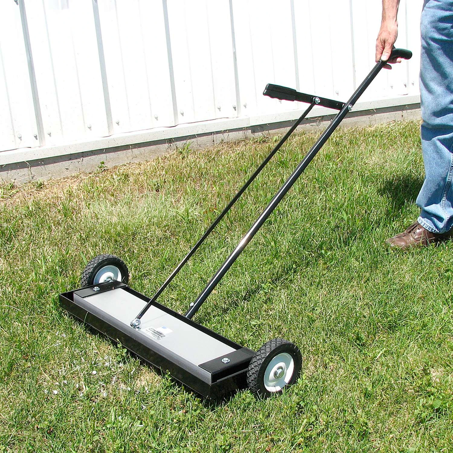 Magnet Source 24 In. Magnetic Floor Sweeper With Release 400 Lb. Pull 8 Magnet Source 24 In. Magnetic Floor Sweeper With Release 400 Lb. Pull - Image 6
