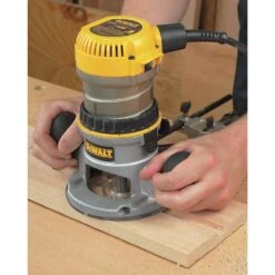 DeWalt 11 Amps 1.75 HP Corded Fixed Base Router Kit -DeWALT Outlet 887a8c6f b247 47a9 b109 10e10e89a3fc