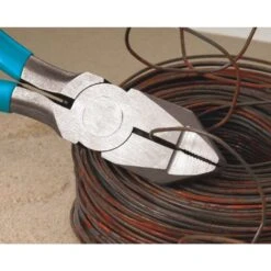 Channellock 8.75 In. Carbon Steel Ironworker's Cutting Pliers 14 Channellock 8.75 In. Carbon Steel Ironworker's Cutting Pliers -DeWALT Outlet 8943546f a383 4e25 8f6c dc4aa0fffa6f