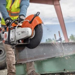 STIHL TS 500i Cutquik 14 In. Cordless Gas Cut-Off Saw -DeWALT Outlet 8a118d9d 0b13 4cb7 9e2e 3fe2cf6cf4bc