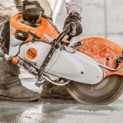 STIHL TS 440 Cutquik 14 In. Cordless Gas Cut-Off Saw -DeWALT Outlet 8dee221c d6a6 4339 8f72 deeca2b23e17