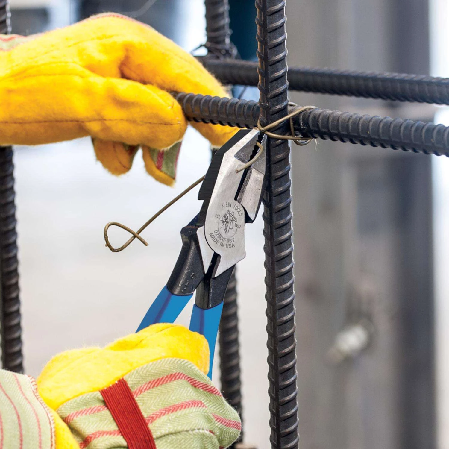 Klein Tools 9.35 In. Steel Ironworker's Pliers 4 Klein Tools 9.35 In. Steel Ironworker's Pliers - Image 2