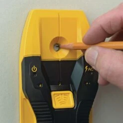 DeWalt DW0100 6.3 In. L X 4.2 In. W Stud Finder 3/4 In. 1 Pc -DeWALT Outlet a1eed4b2 bd19 4cc4 8dbf 8eadd7e69ad7