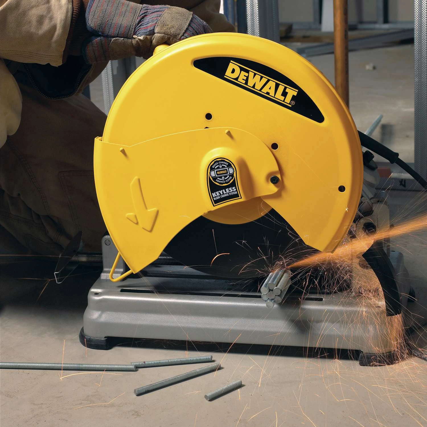 DeWalt 15 Amps Corded 14 In. Chop Saw 10 DeWalt 15 Amps Corded 14 In. Chop Saw - Image 8