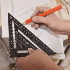 Johnson 7 In. L X 10 In. H Aluminum Rafter Square -DeWALT Outlet bb013507 e92d 40ec 954b 1e0ceddd8409